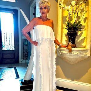 H&M New with tags! White ruffle strapless dress